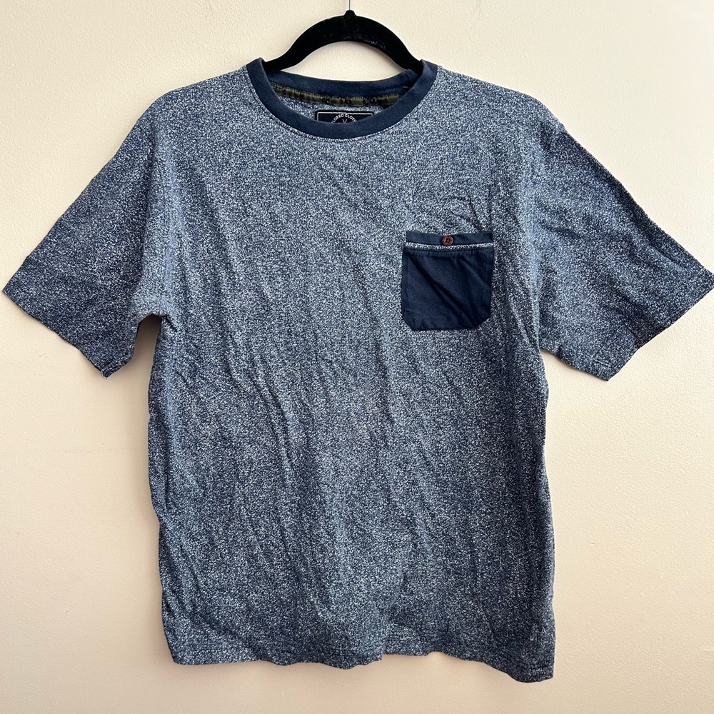 Knit Heritage Men’s Blue and White Casual Shirt M